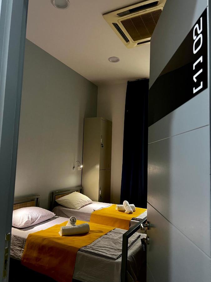 Queen Hostel Тбилиси Экстерьер фото