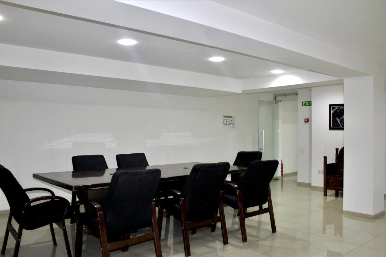 Queen Hostel Тбилиси Экстерьер фото