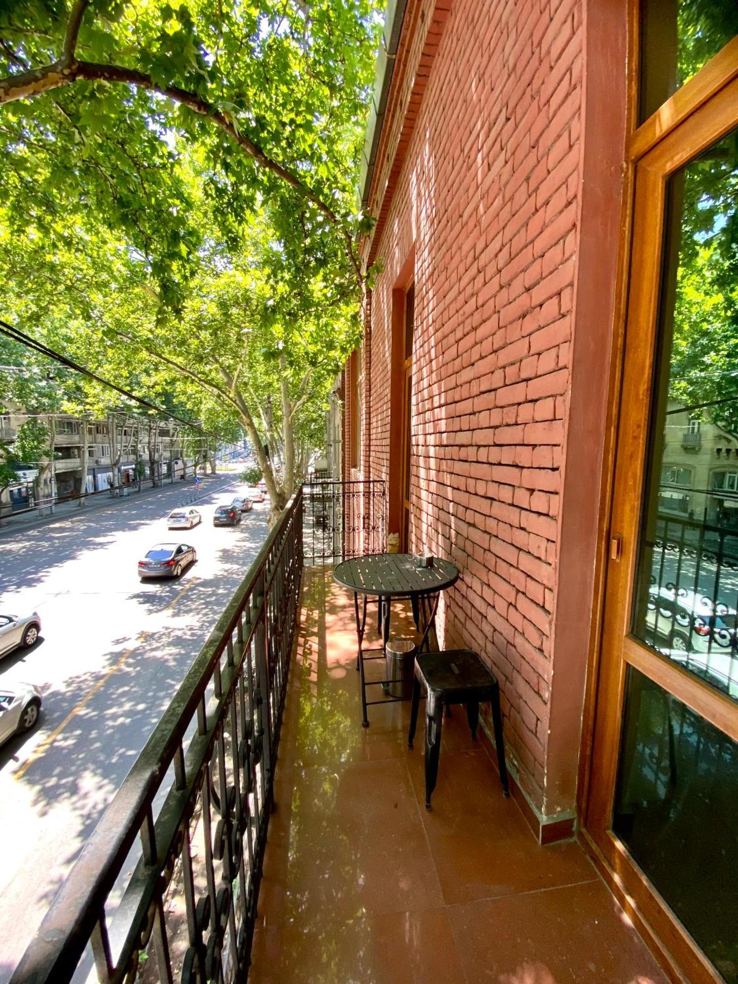 Queen Hostel Тбилиси Экстерьер фото