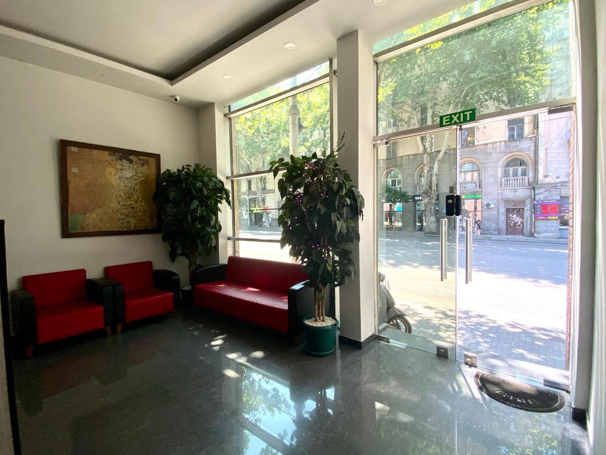 Queen Hostel Тбилиси Экстерьер фото